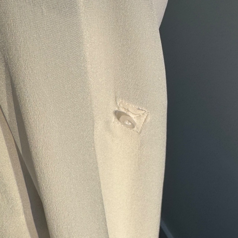 Banana Republic Silk Blouse - Picture 8 of 9